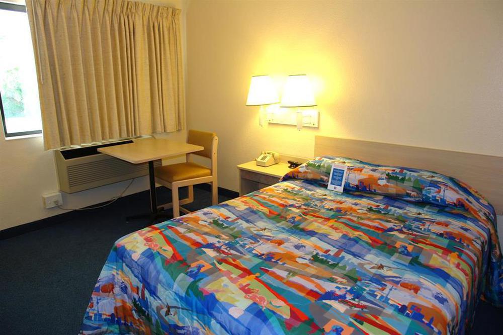 Motel 6-Palm Springs, Ca - East - Palm Canyon Quarto foto
